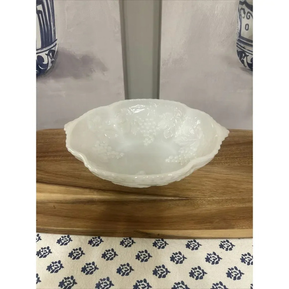 Indiana Glass Other - Vintage Indiana Milk Glass Grape Vine Pattern Bowl White